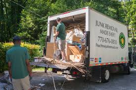 Best Basement Cleanout  in White Center, WA